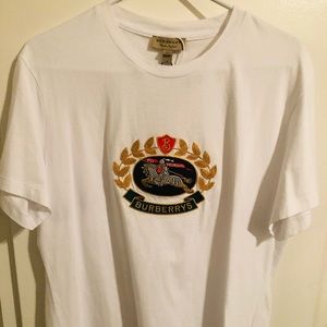 Burberry Tshirt